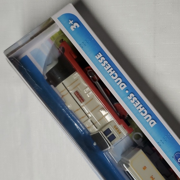 NIB Thomas & Friends Duchess Motorized fisher-price Toy Train SEALED - Picture 4 of 17
